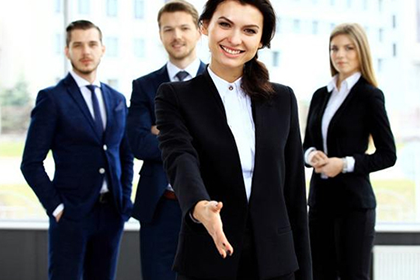 欠款入狱时长如何确定？